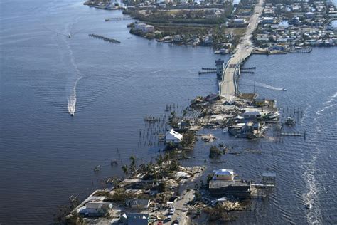 Pine Island residents recount horror, fear as Ian bore down