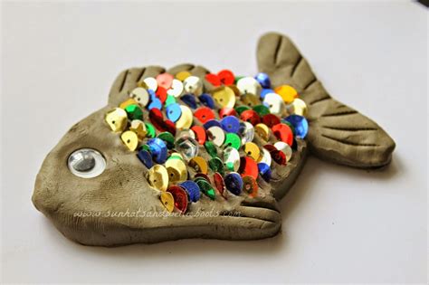 Rainbow Fish Theme Sensory Fishing Activity and Craft for Preschoolers ...