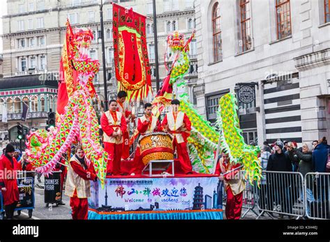 Chinese new year london chinatown hi-res stock photography and images - Alamy