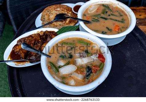 Popular Traditional Filipino Soup Pork Sinigang Stock Photo 2268763133 ...