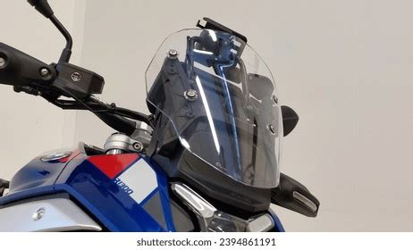 Bmw R 1300 Gs 2024 Motorcycle Stock Photo 2394861191 | Shutterstock