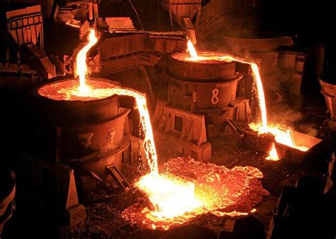 Molten steel at a foundry Photograph by Science Photo Library