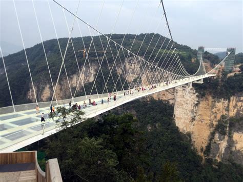 ZHANGJIAJIE NATIONAL FOREST PARK, China: World Tallest and Longest ...