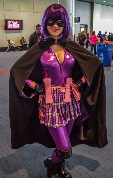 .: AS MELHORES COSPLAYERS | Courtney Walland como HIT-GIRL