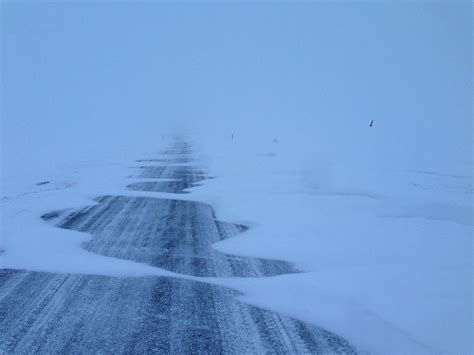 WSDOT shares incredible photos of snow drifts | KATU