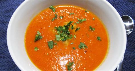 10 Best Jamie Oliver Fresh Tomato Soup Recipes | Yummly