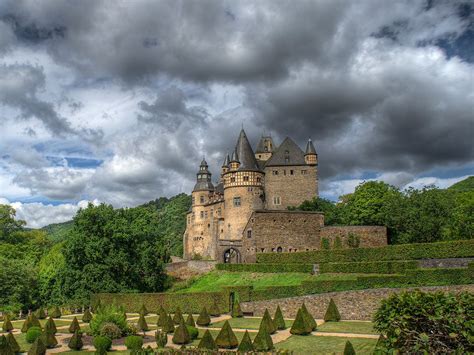 Burresheim Castle - Top World Images