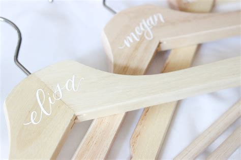 Personalized Wooden Hangers Wedding Hangers Bridesmaid - Etsy