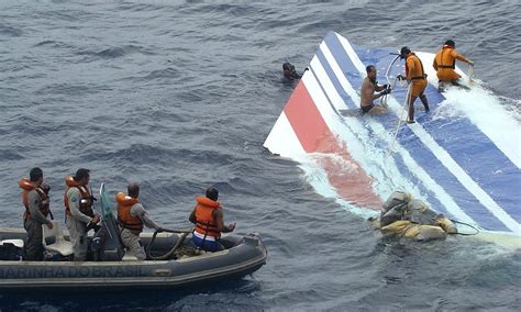 Judge rules mummified remains of Air France crash victims must never be recovered from sea bed ...