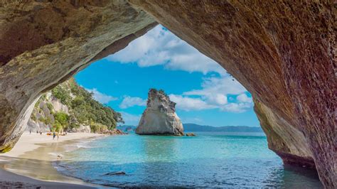 New Zealand’s top 10 natural wonders | escape.com.au