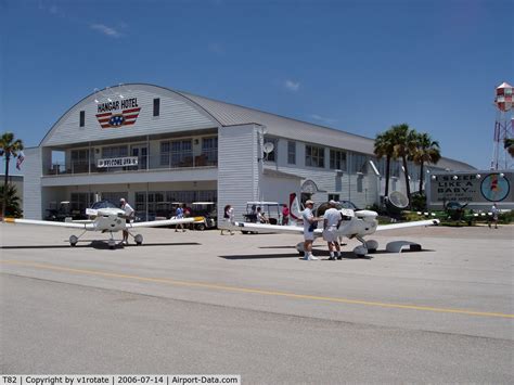 Gillespie County Airport (T82) Photo