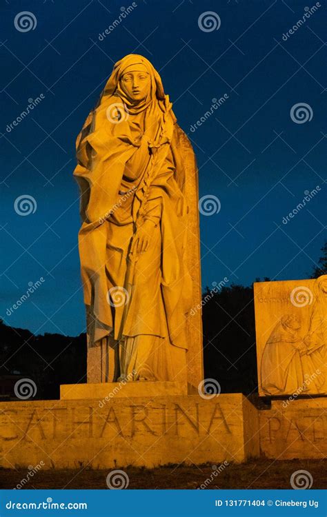 Statue of Saint Catherine of Siena, Rome Stock Photo - Image of papacy ...