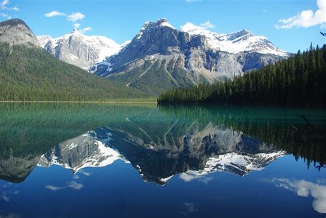 Travel Trip Journey : Emerald Lake, Yoho National Park, British Columbia, Canada