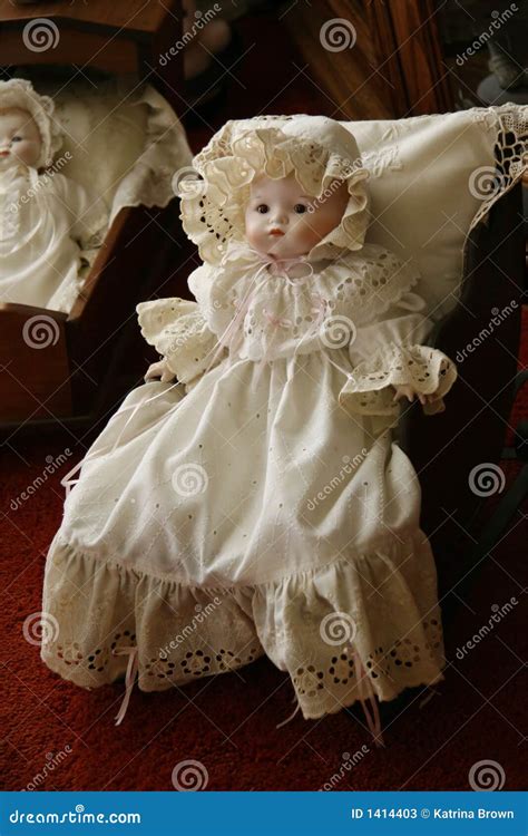 Creepy Old Fashioned Dolls