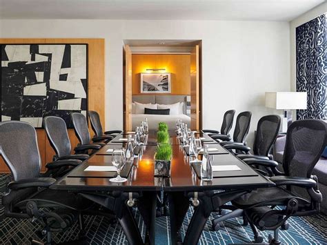 Sofitel Chicago Magnificent Mile Rooms: Pictures & Reviews - Tripadvisor