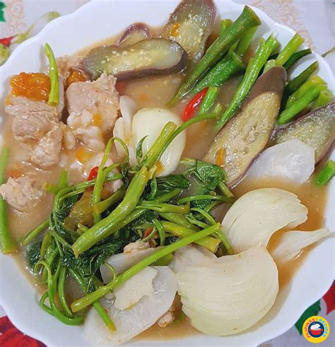 Pork Sinigang with Gabi Recipe - Pilipinas Recipes