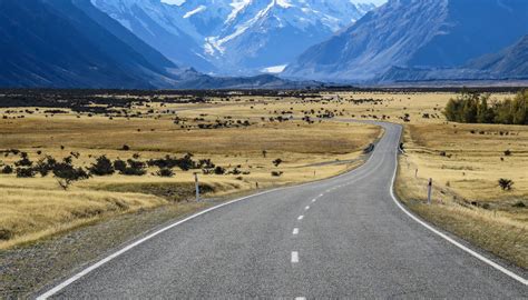 Mt Cook National Park - Flying and Travel