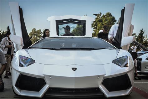 Lamborghini Aventador Doors Open by StealthClobber1 on DeviantArt