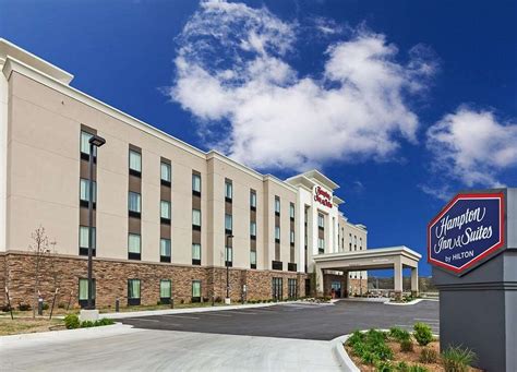 HAMPTON INN & SUITES CLAREMORE $89 ($̶1̶2̶2̶) - Updated 2021 Prices ...