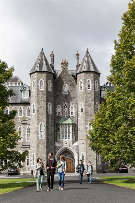 Maynooth University | International | HTML5 eBrochure