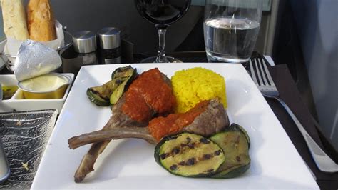 Top 10: airlines with the most delicious food - the Luxury Travel Expert