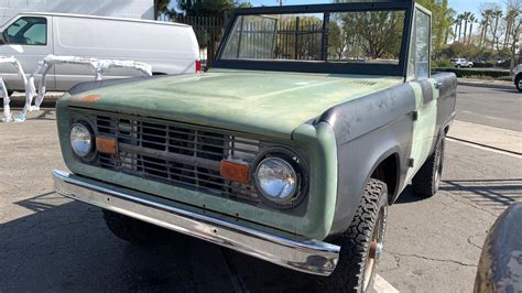 1973 Ford Bronco Restoration | Custom Classic Ford Bronco Restorations ...