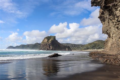 Piha Beach New Zealand and the Epic Hike to Kitekite Falls