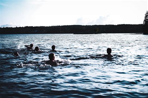 7 rules for healthy cold water swimming | Swimaholic.eu