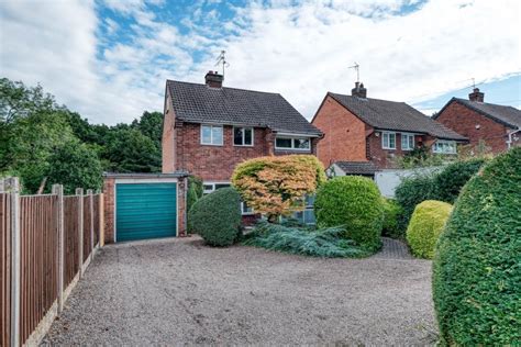 Birchfield Road, Webheath, Redditch... 3 bed detached house - £325,000