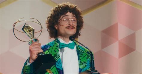 'Weird Al' Yankovic Celebrates Emmy Nominations for WEIRD: The Al Yankovic Story