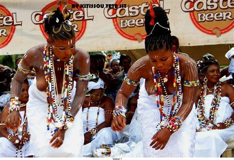 Vodoun vudu or Voodoo devotees dancing traditional Agbaza dance of of the Ewe people – WeAfrique ...