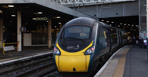 'Insane' London to Manchester train fares spark wild plans for alternative transport - Mirror Online