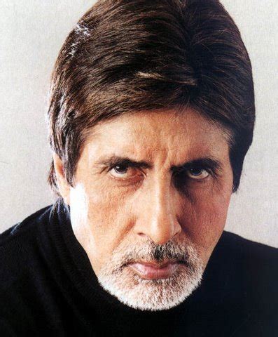 Amitabh Bachchan To Play Gangster-Politician In Ram Gopal Varma’s Film | TopNews