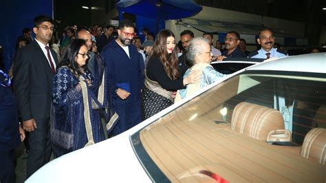 Aishwarya Rai, Abhishek Bachchan attend function at Aaradhya Bachchan’s ...