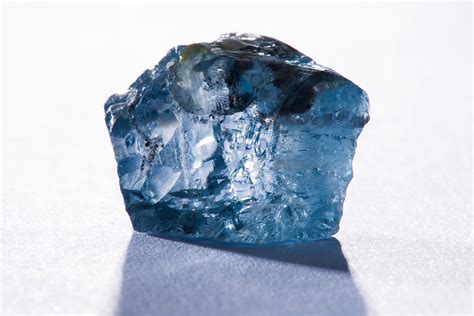 Hallan diamante azul de 29.6 quilates en Sudáfrica | Excélsior