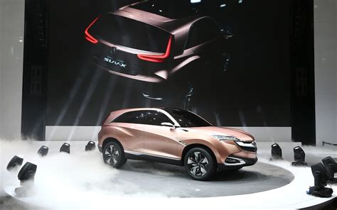 New Acura Compact Crossover First to Get Precision-Influenced Styling