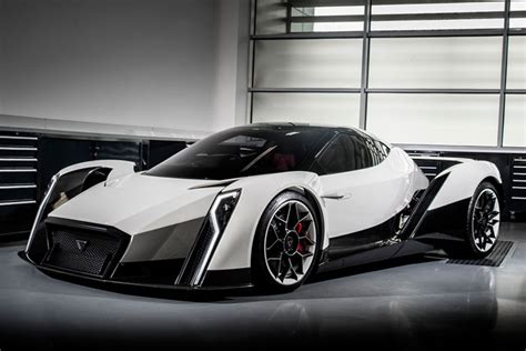 Top 10 Fastest Electric Cars in the World (Including New Tesla Roadster)