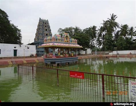 Sri Kukkuteswara Swamy Temple, Pithapuram - Tripadvisor