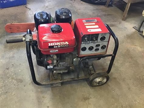 Honda EG 3500 generator - has compression | Live and Online Auctions on ...