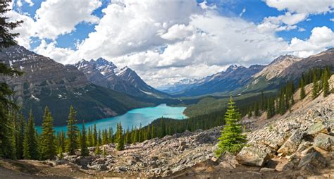 15 Must-Visit Lakes in Alberta