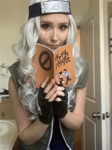 [self] Kakashi Sensei with my favorite read! : r/cosplay