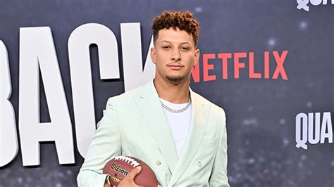 Patrick Mahomes Parents: What to Know About His Mom and Dad – Hollywood ...