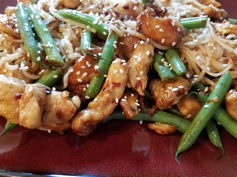 Spicy Chicken and Green Bean Stir Fry – Cooking 4 One