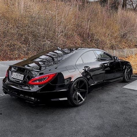 Mercedes Benz AMG & Maybach on Instagram: “CLS63 AMG 😍 _______________________ Photo ...