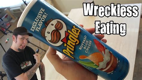 Pringles Buffalo Blue Cheese Review (Limited Edition) - YouTube