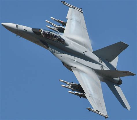 Canada explores interim Super Hornet purchase - Skies Mag