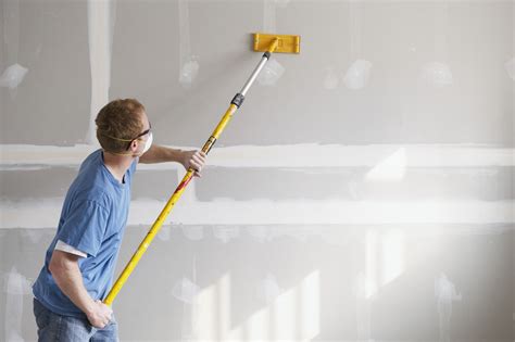 Wet Sanding Drywall Mud Helps Avoid Room Dust