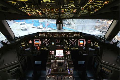 777 cockpit | Cockpit, Aviation, Audio mixer