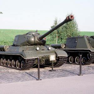 IS-2 heavy tank | A Military Photos & Video Website