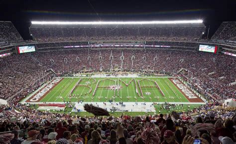 Bryant Denny Stadium - Facts, figures, pictures and more of the Alabama Crimson Tide college ...